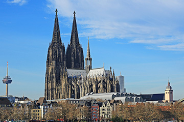 德國策勒機(jī)場三字代碼(ZCN),策勒機(jī)場(AB Airport)四字碼,德國機(jī)場三字碼查詢