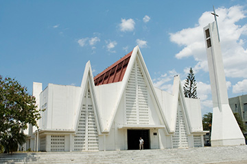 利比里亞塔佩塔機場三字代碼(TPT),塔佩塔機場(Tapeta airport)四字碼,利比里亞機場三字碼查詢